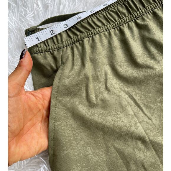 NWT all in motion Training Short olive green Quick Dry Men Sz 2XL NWT - Picture 5 of 11